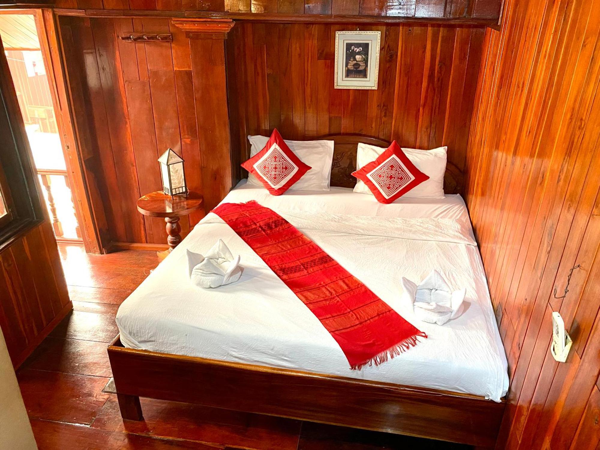 לואנג פרבאנג Soutikone1 Guesthouse מראה חיצוני תמונה